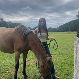 Meet your Posher, Torrie